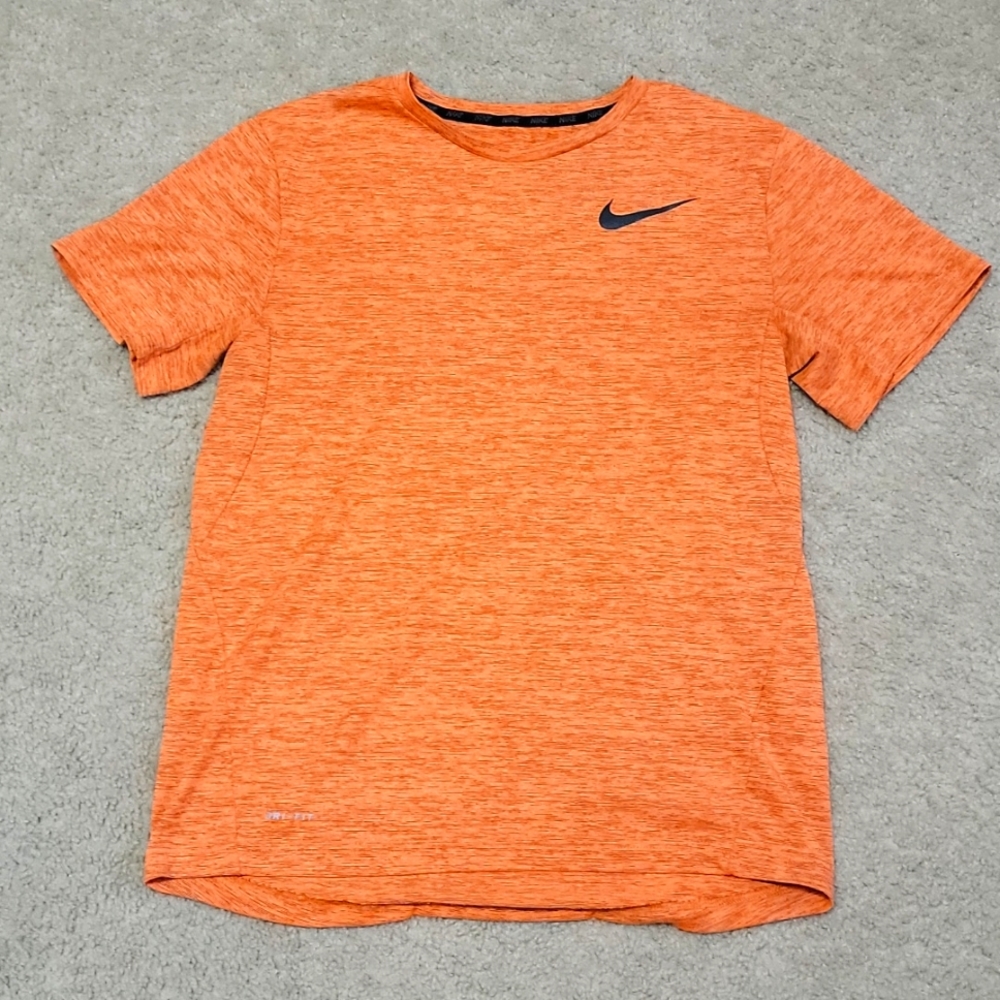 Boys dri fit nike tshirt